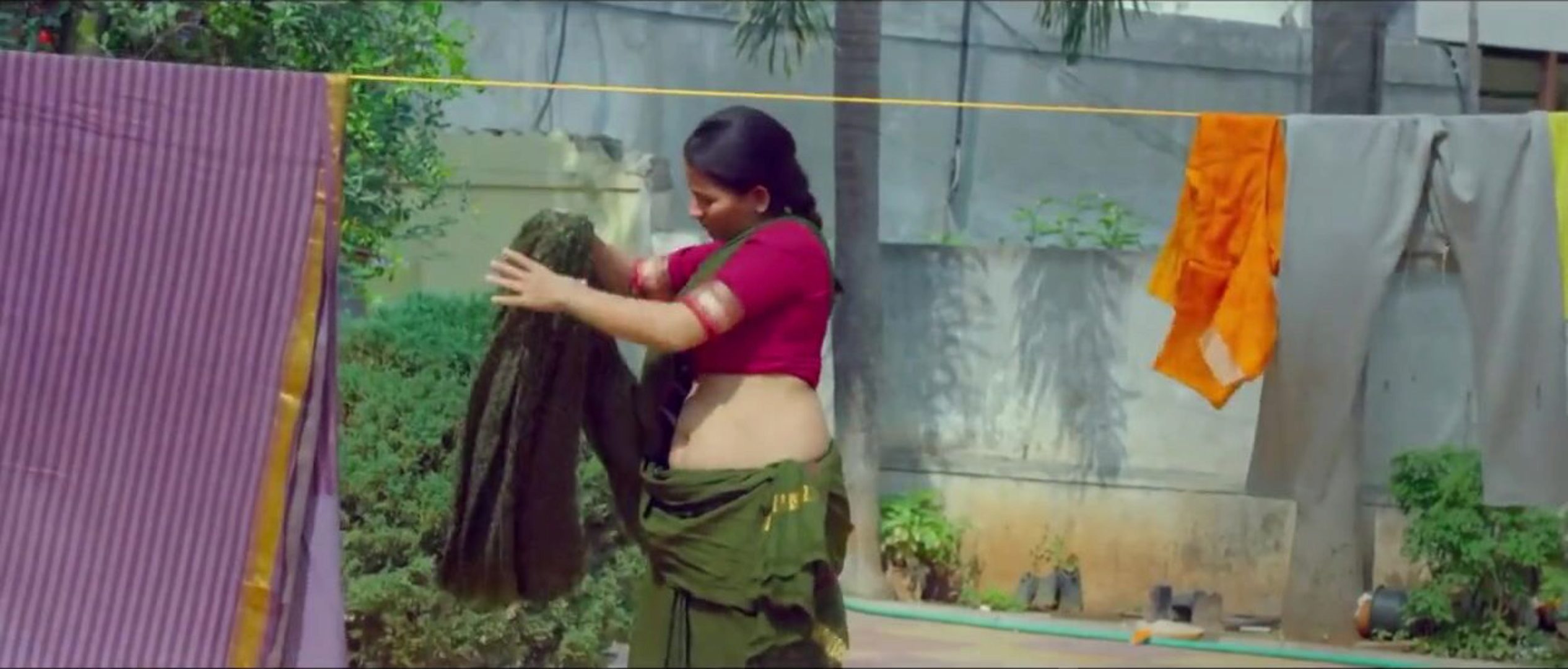 Telugu B Grade Movie Sex Videos In Saree image pic