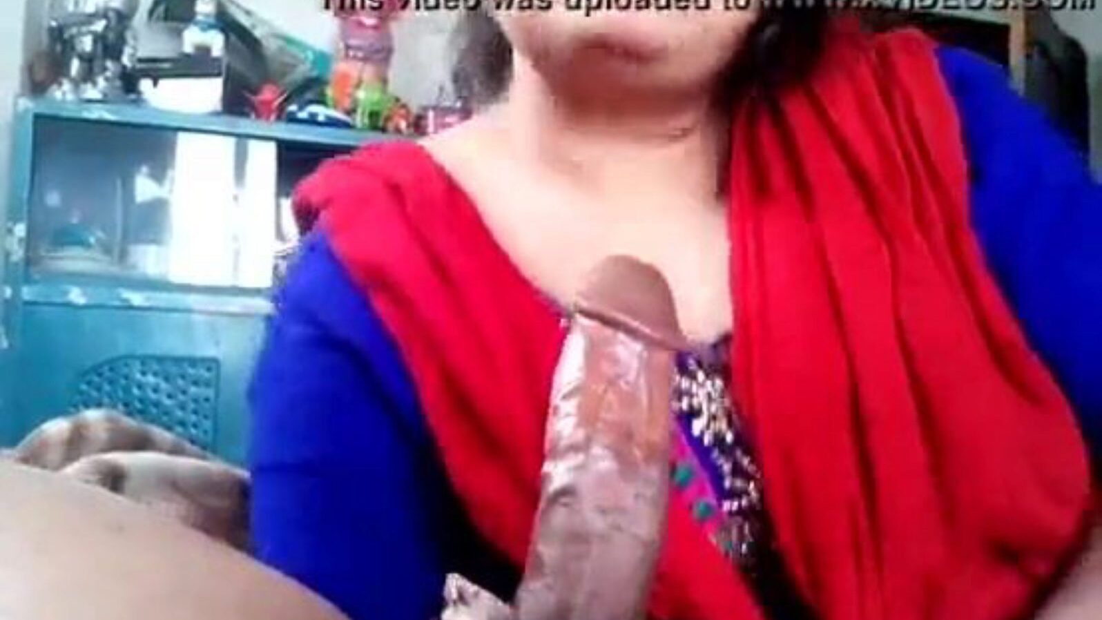 Indische lüsterne wifey saugen Schwanz