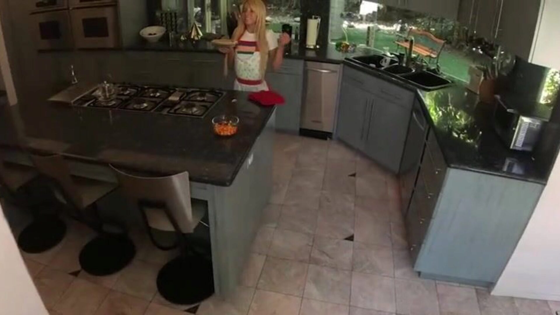 Golden-Haired wife power fed with knob for Thanksgiving POV Kenzie is a highly enthusiastic housewife, thankfully her snatch tastes greater amount good than her cooking! This super-cute blonde newlywed is so kinky it made husband cum real firm a unfathomable inside her!