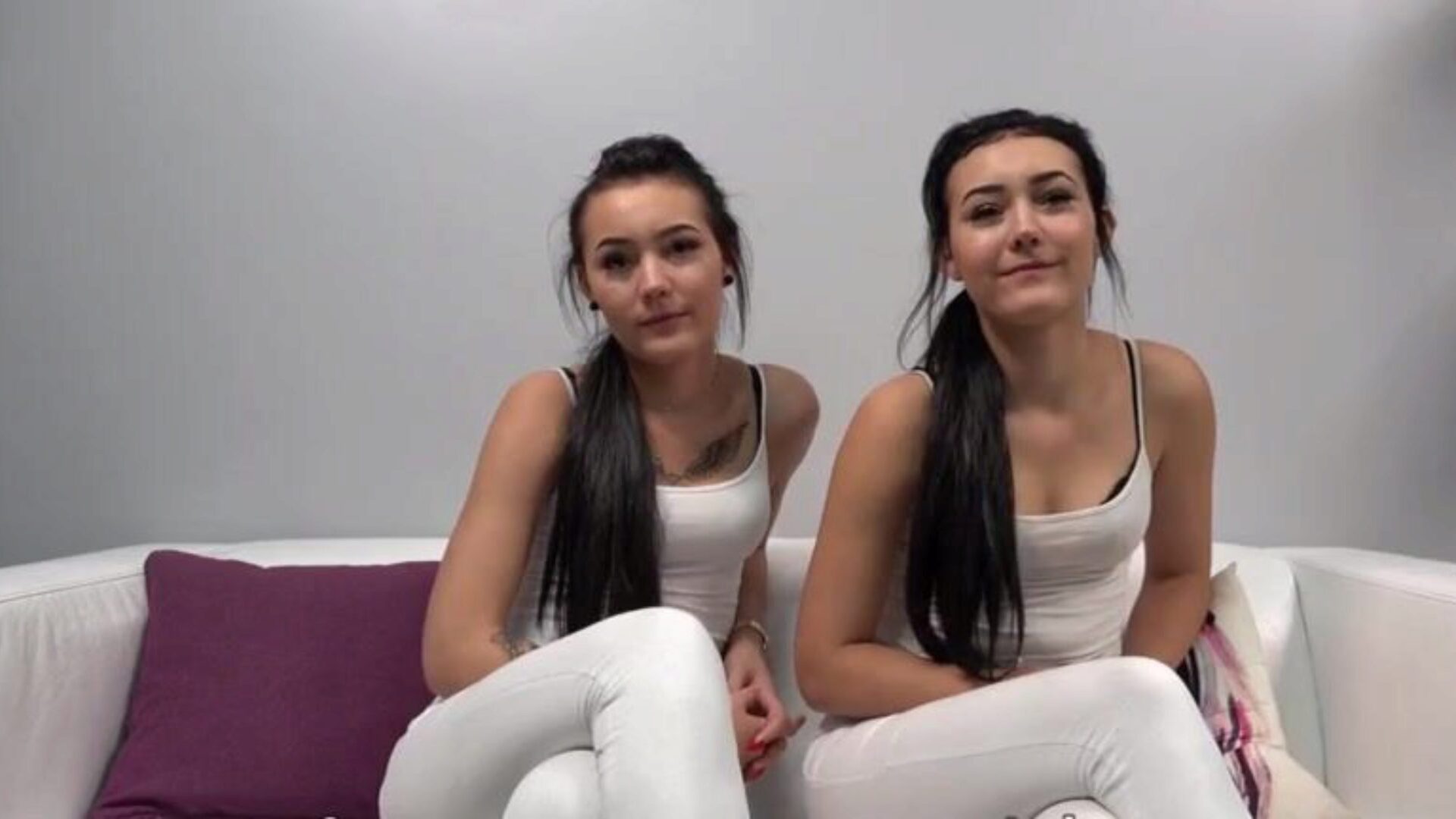 Dilettante audition twins