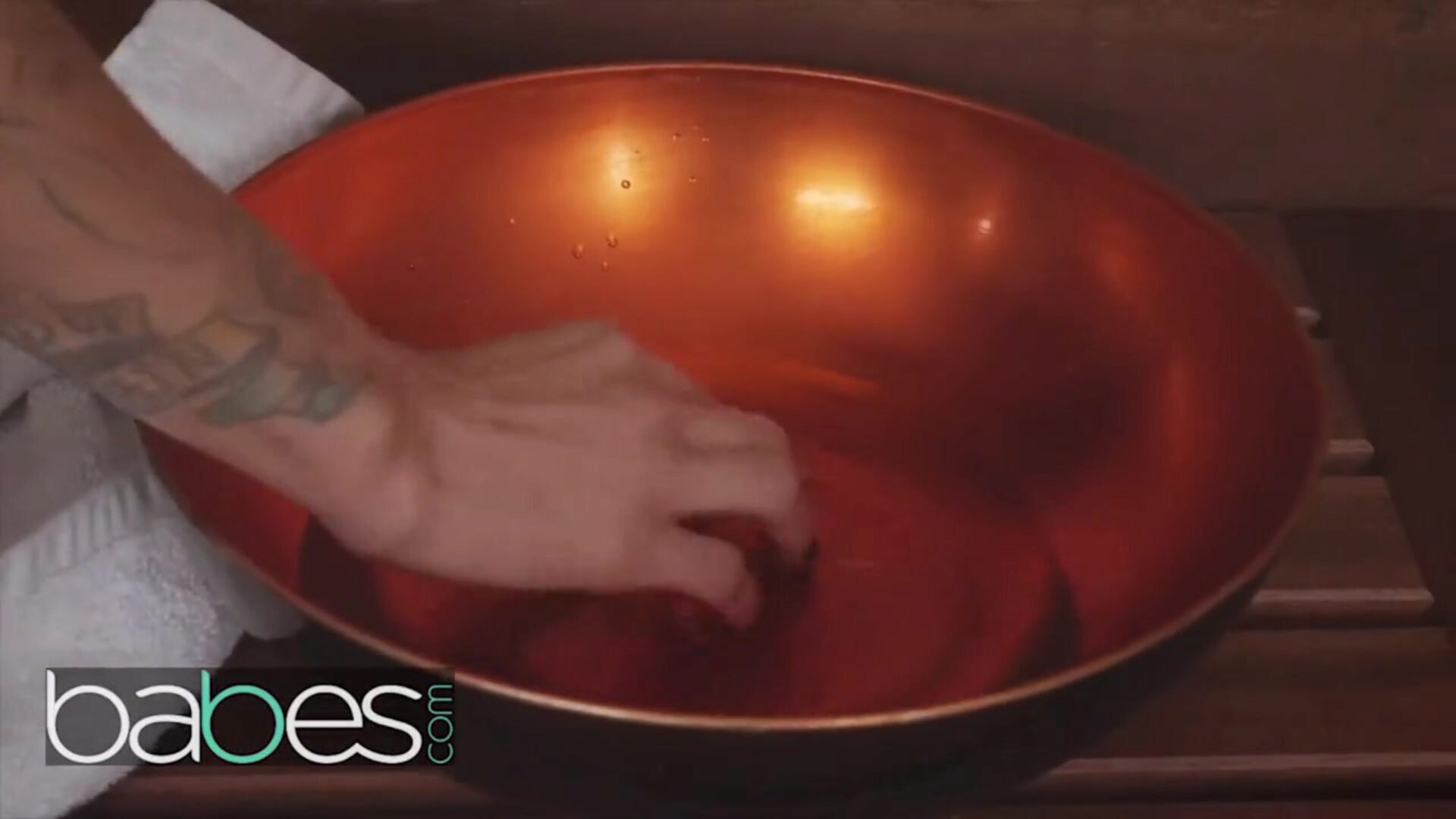 babes- büyük göt altın saçlı yetişkin film yıldızı jessa rhodes saunada rektal iç boşalma alır