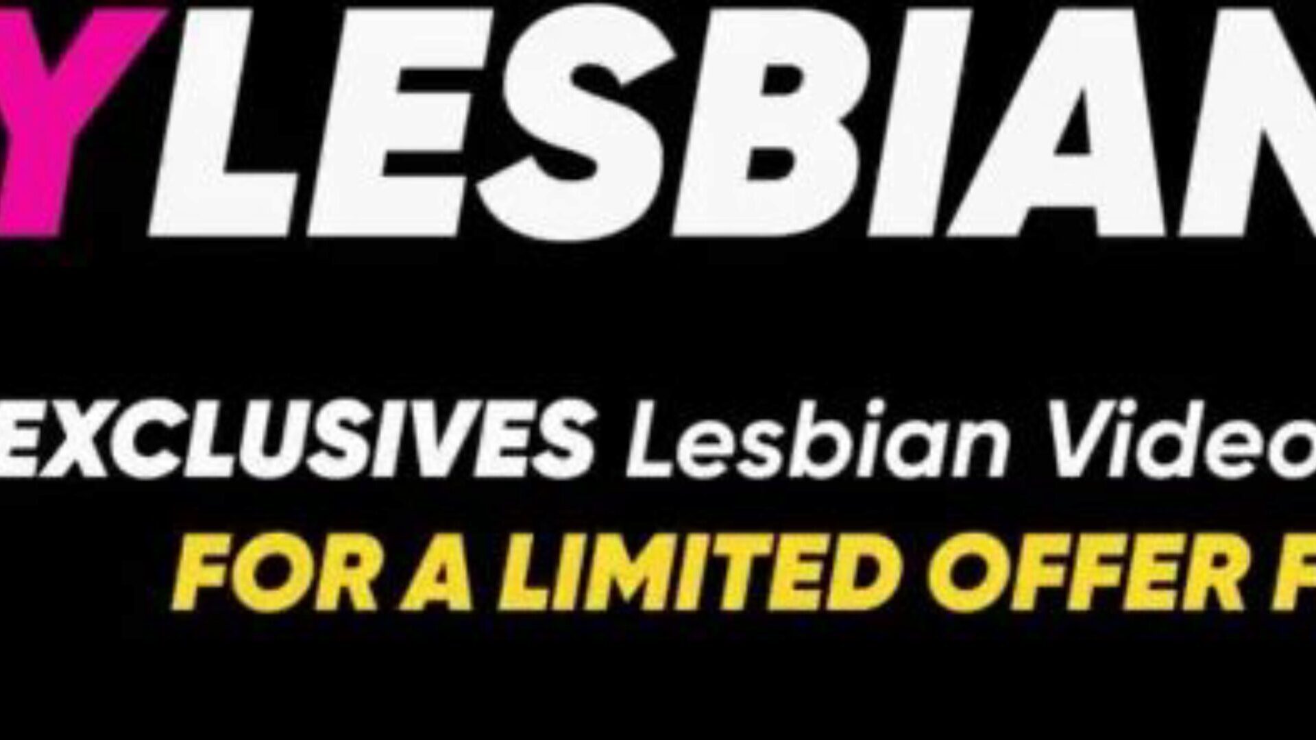 nagy mellű menyecske egy kanos strapon leszbikus videóban