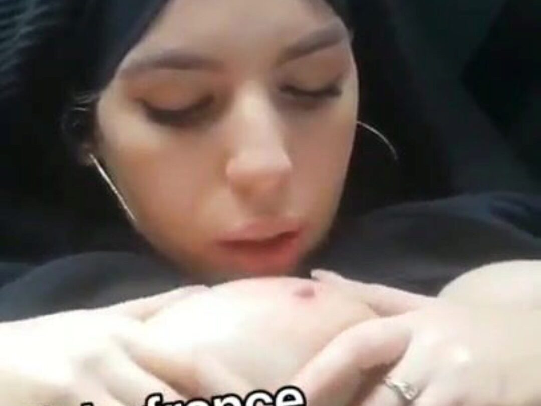 Arab Hijab Porn picture