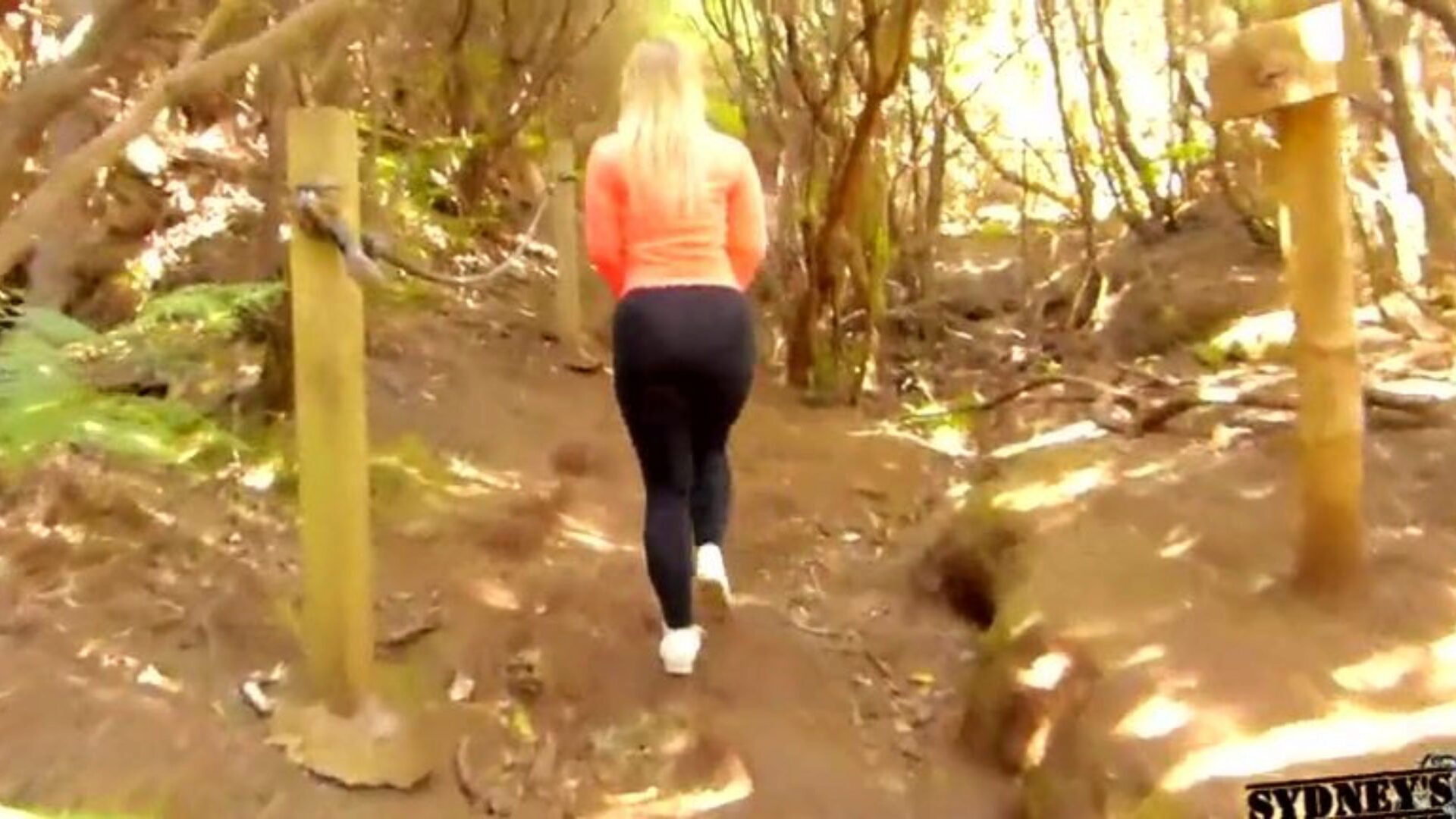 Hawt Golden-Haired Tourist Flashing Her Large Arse Outdoors Tenerife!