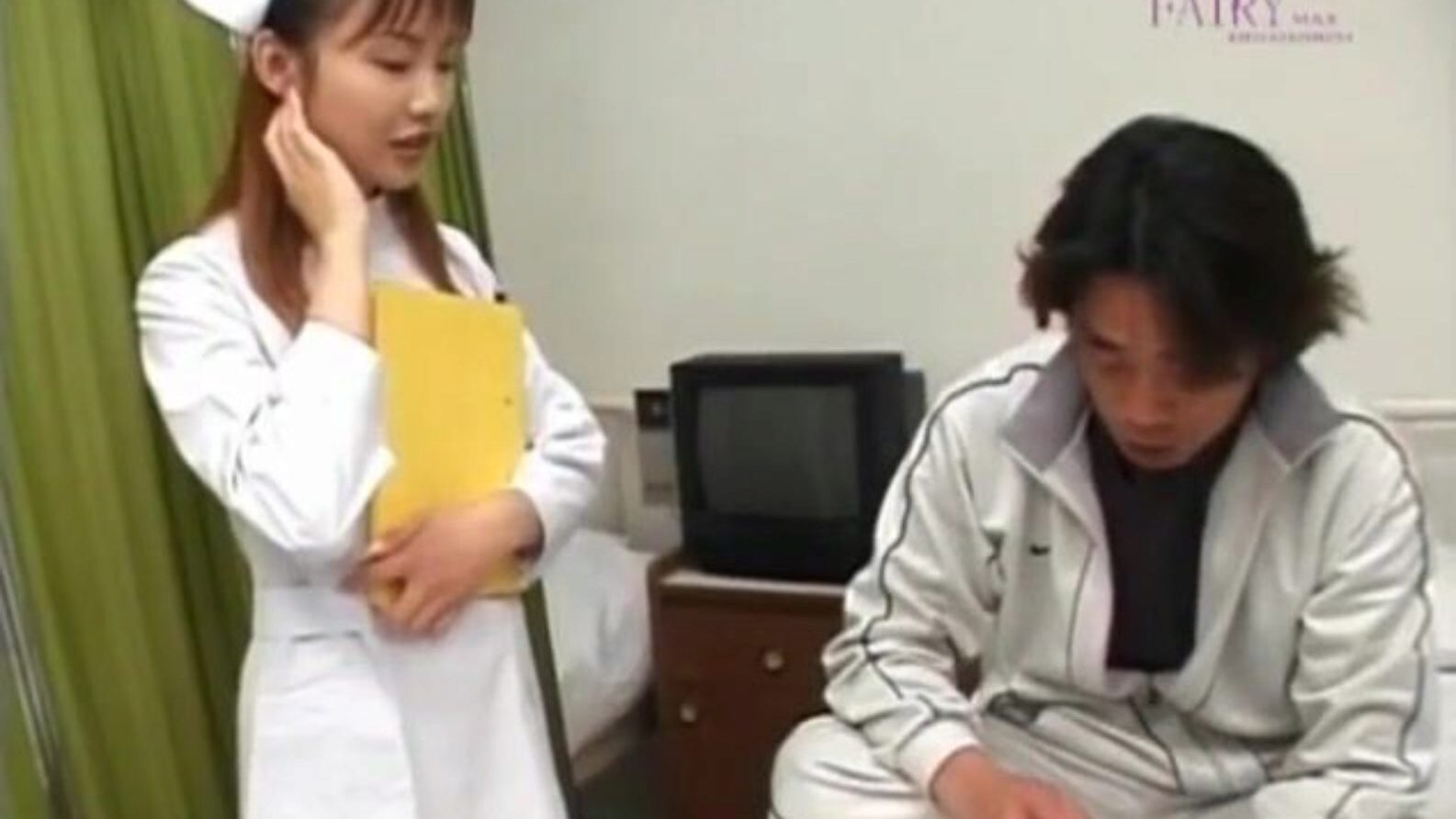 Rina Usui versaute Krankenschwester nimmt Patienten schlong in Gesichtsloch und - mehr bei hotajp com